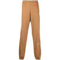 heron preston pantalon de jogging à patch logo - marron